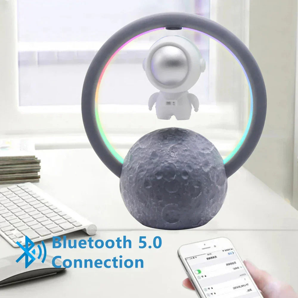 UTHAI Magnetic Levitation Bluetooth Speaker Astronaut Home